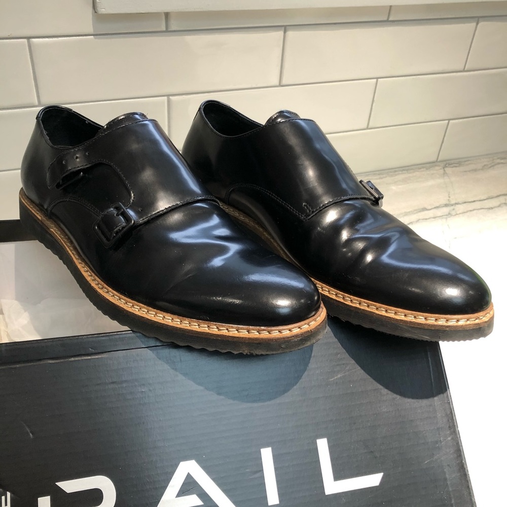 Men’s Buckle Dress Shoes